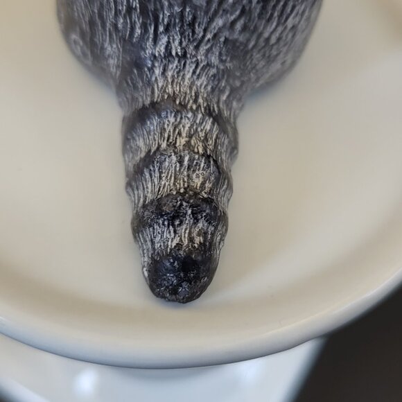 A Wolf Original Raccoon Figurine Signed 3" 1970s Canada - Picture 2 of 16